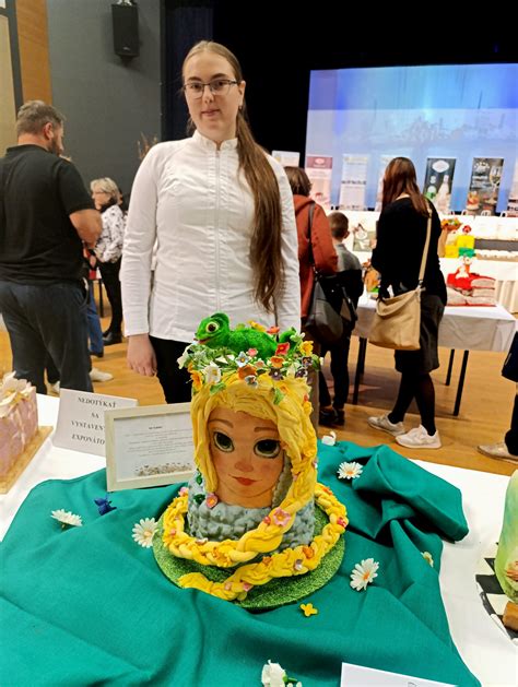 Torta inšpirovaná koníčkami