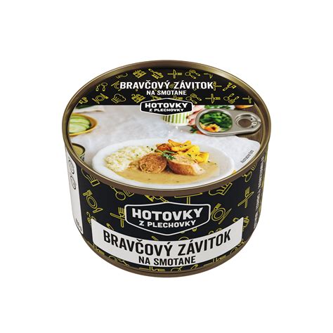 Koláž ingrediencií na zbojnícky závitok