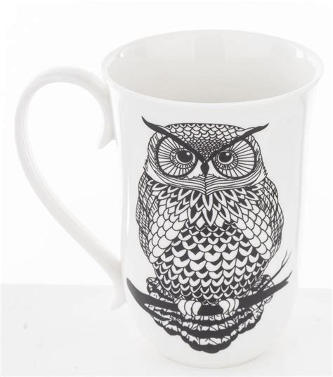 Porcelánový hrnček s motívom husi