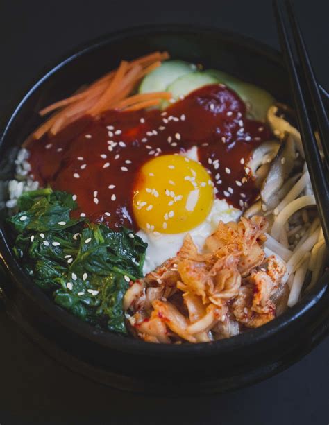ukážka ázijského jedla bibimbap