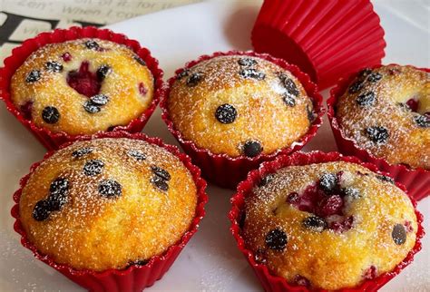 Hrnčekové muffiny s ovocím