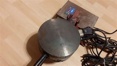 Digitálny termostat pre stroje na oblátky