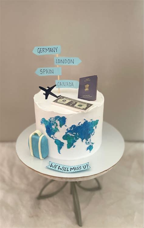 Detailná glazúra a zdobenie travel cake
