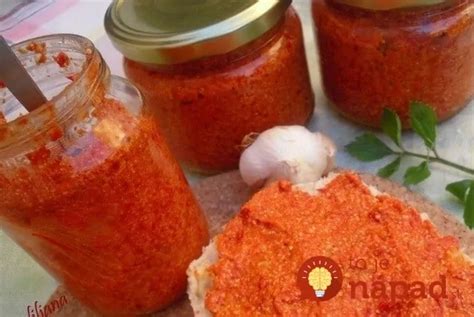 Ingrediencie na paprikovú pomazánku s mäsom