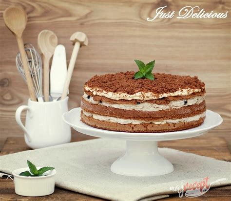 BB torta s kakaom a šľahačkou