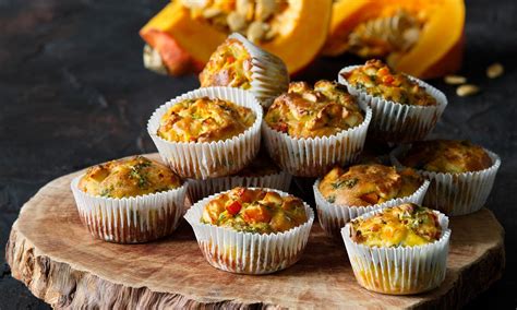 Pripravené tekvicové muffiny v košíčkoch
