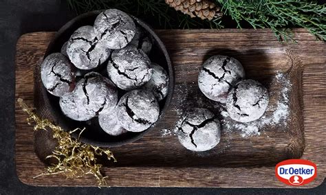 Čokoládovo-pomarančové Crinkles s popraskaným vzhľadom