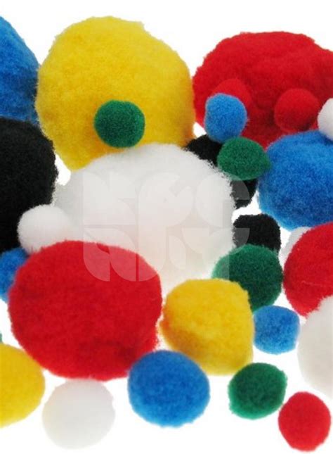 Farebné POM POM guličky pre detské kreatívne projekty