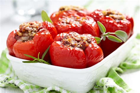 Rôzne náplne a variácie plnenej papriky