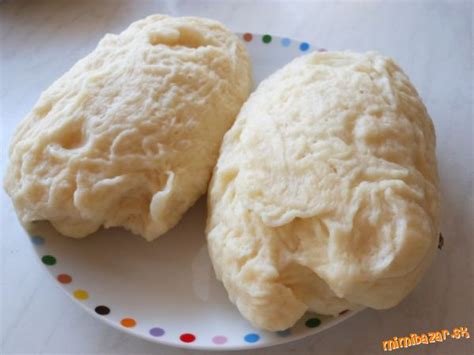 Domáce kysnuté knedle