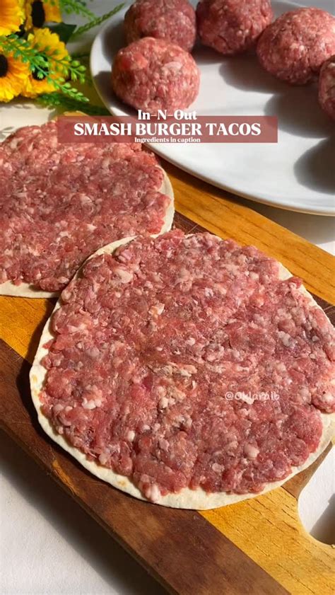 Smash burger na liatinovej platni