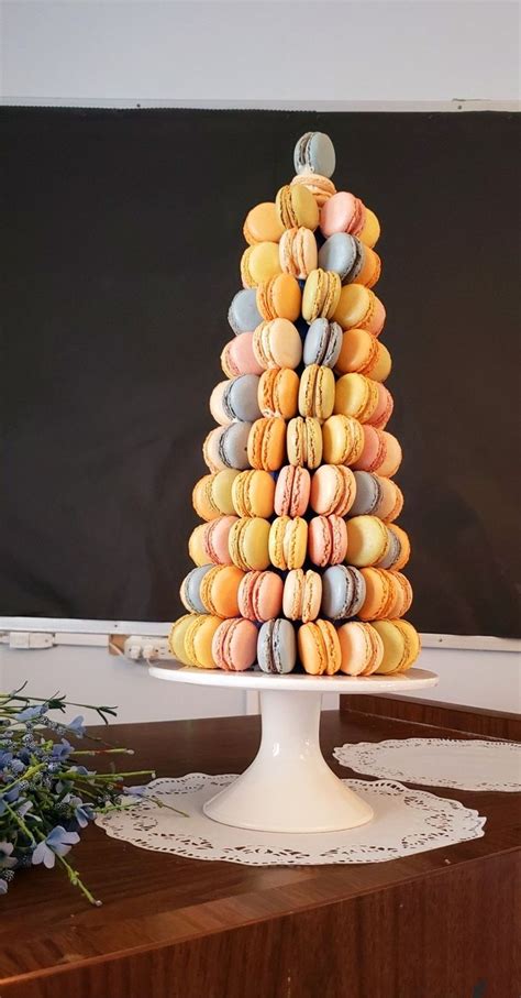Macarons tower na slávnostnej akcii