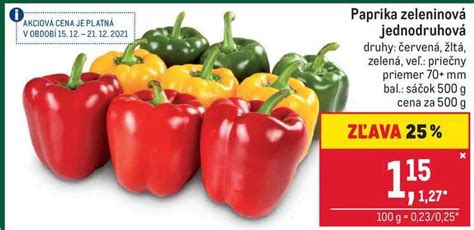 Zelená, žltá a červená paprika