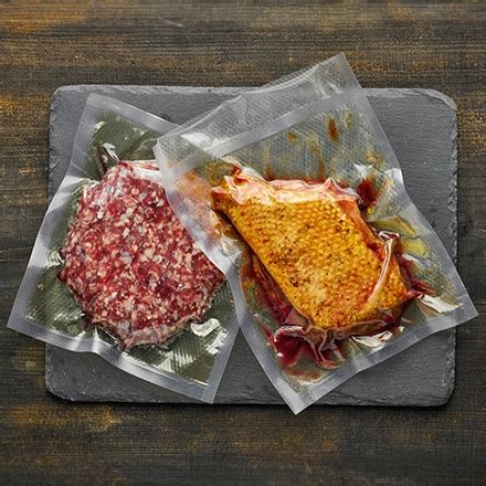 Sous-vide varenie mäsa vo vákuovom vrecku
