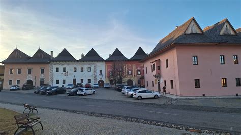 Historické námestie v Žatci s renesančnými domami