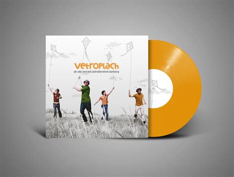 Obal debutového CD skupiny diP (ešte pod názvom yelllowe)