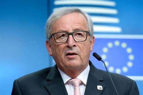 Jean-Claude Juncker hovorí o obmedzení regulácií EÚ