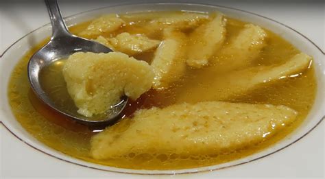 zahusťovanie vajíčkovej polievky