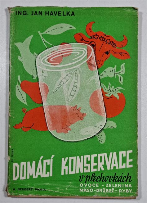 Regál s rôznymi druhmi sterilizovaného hrášku v plechovkách a pohároch