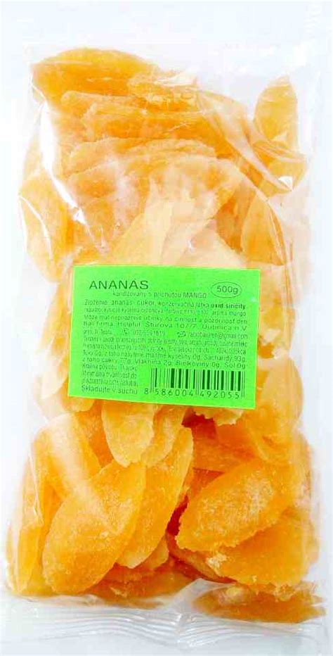 Mini ananás a naporcované mango