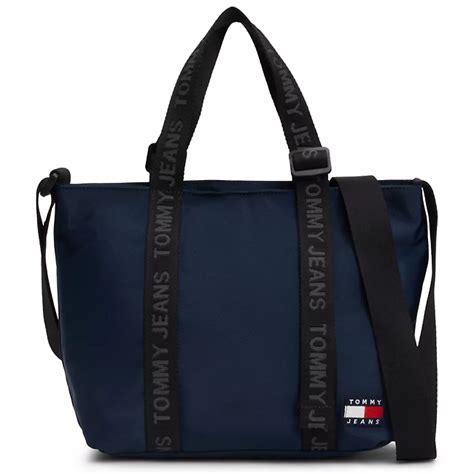 Prehľad typov pánskych tašiek Tommy Hilfiger