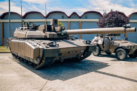 Tank Leclerc XLR s prídavným pancierovaním
