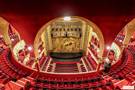 Théâtre du Châtelet z exteriéru
