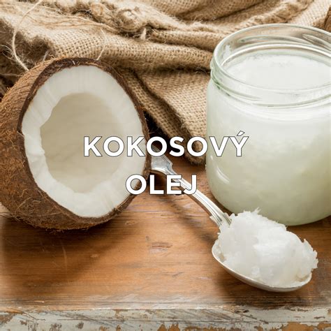 Čerstvé kokosové orechy a kokosový olej v miske