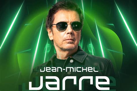 Jean-Michel Jarre na koncerte s laserovými efektmi