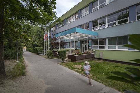 Partnerstvá školy a vzdelávacie inštitúcie