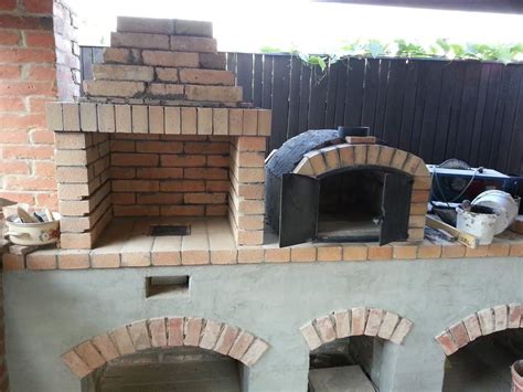 Vizualizácia moderného reštauračného priestoru s pecou na pizzu