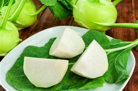 Opekaný kaleráb ako low-carb alternatíva