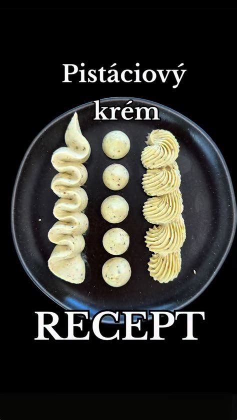 Miešanie tvarohovej plnky do hladkého krému