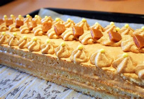 Hotové penové rezy s karamelovým krémom