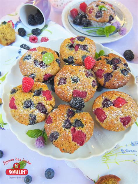 Šálkové fitness muffiny s ovocím