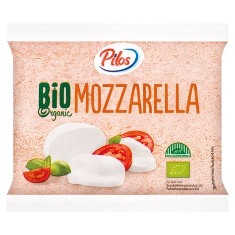 Mozzarella syr v zapekaných zemiakoch