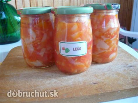 Doma zavarené jedlá v pohároch pre študentov