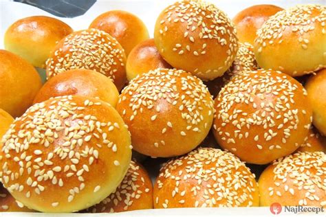 Domáce žemle na hamburgery