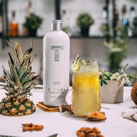 Osviežujúci drink Sunrays s ananásovou šťavou a Tatratea Coconut