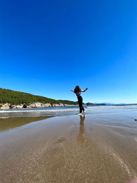 Ilustračná fotografia syra mascarpone v nádobe