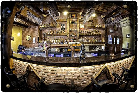 Interiér reštaurácie Harley's Steak House v motorkárskom štýle