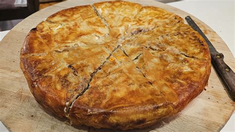 Technika vaľkania a skladania cesta na burek