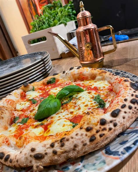 Interiér pizzerie Pizza Utopia Poprad