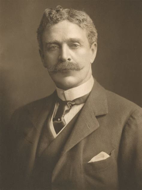 Lord Lamington a mapa Queenslandu s vyznačeným obdobím guvernéra