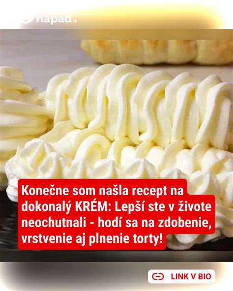 Vrstvenie banánovej striešky pred spojením
