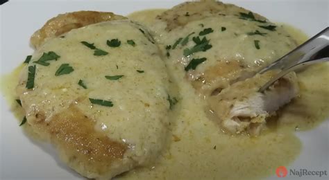 rôzne druhy príloh ku kuraciemu mäsu