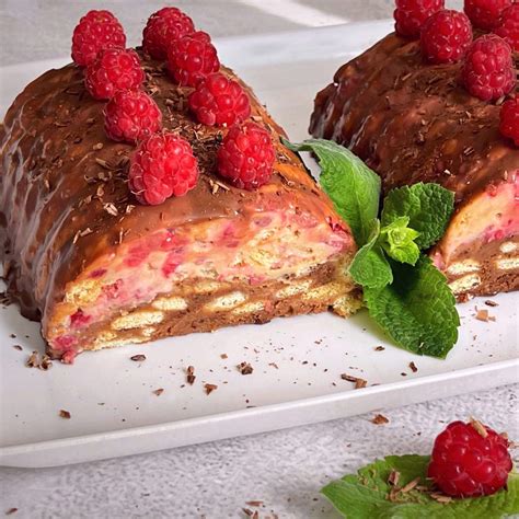 Tiffin torta s mozaikou zo sušienok