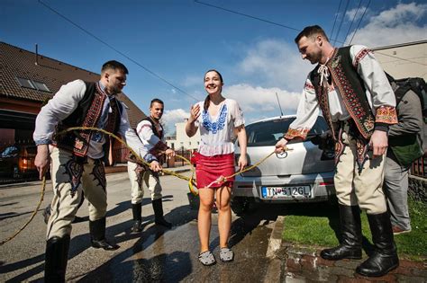 Šibačka a oblievačka na Slovensku