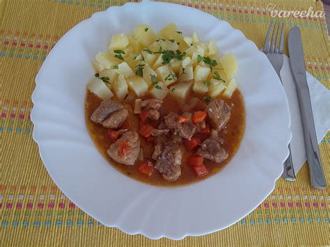 Pomalé dusenie bravčového ragú