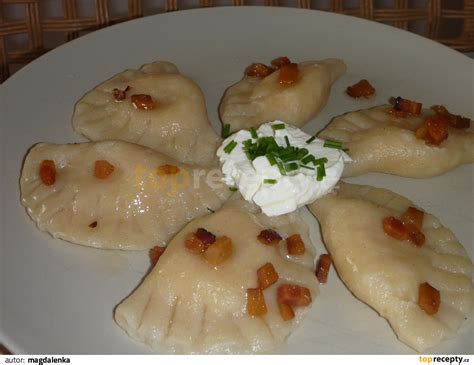Základné suroviny na cesto na pirohy
